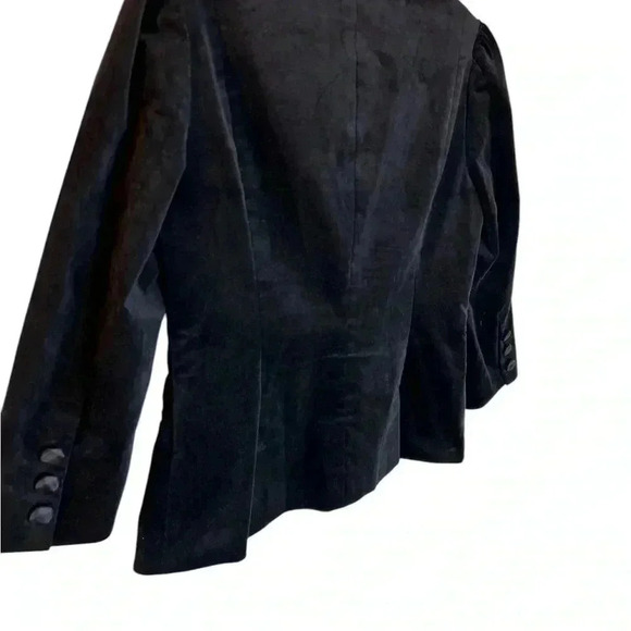 NEW 🔥 Sexy Black Velvet “Halogen” Fitted Blazer Sz M - Picture 6 of 6